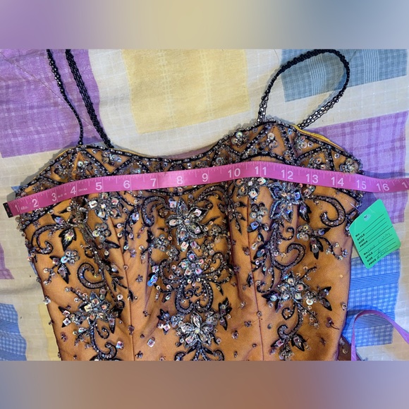 Gorgeous Formal Gown by Tiffany Designs - Picture 11 of 16